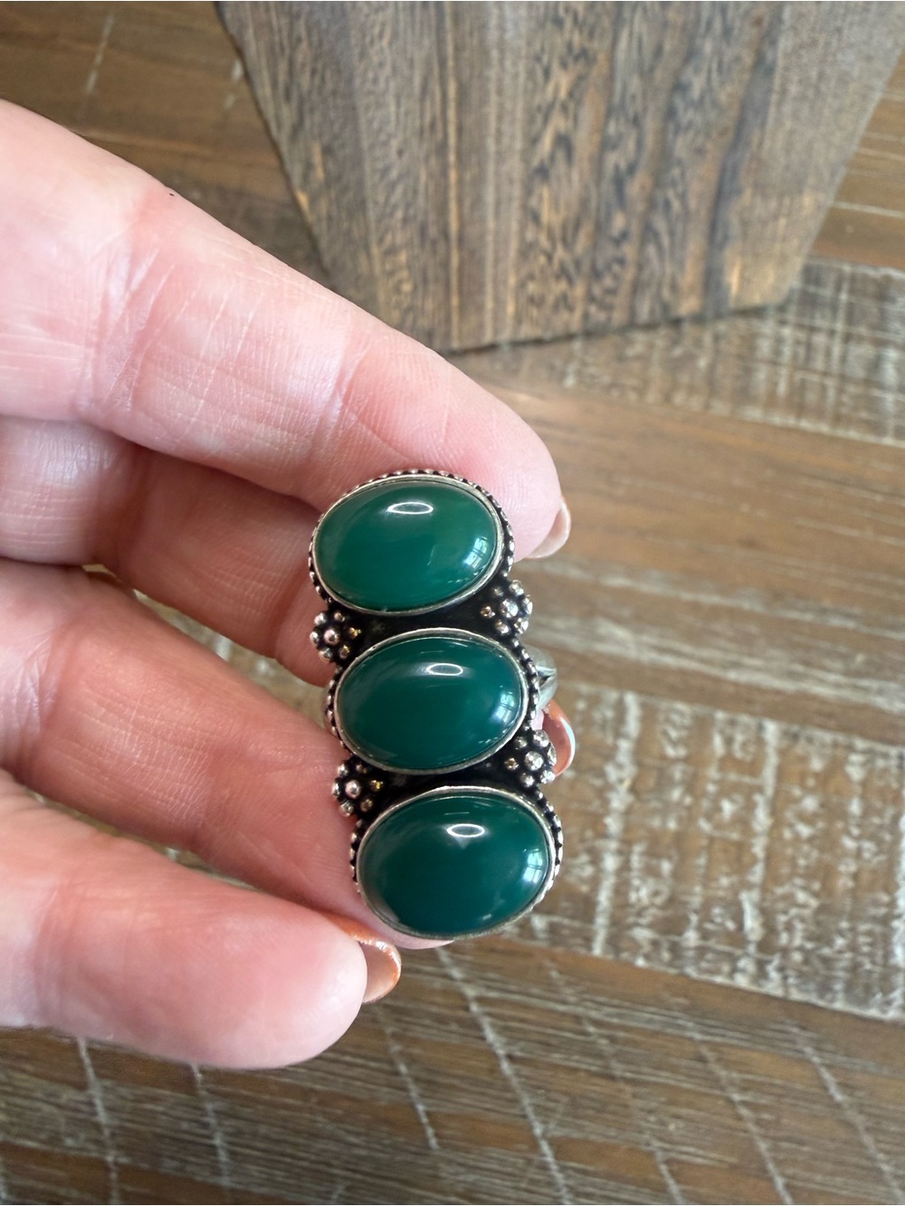 Three-Stone Green Onyx Cabochon Sterling silver 925. Size 10